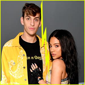 who is gabi demar dating|Gabi DeMartino Confirms Breakup, Will No Longer。